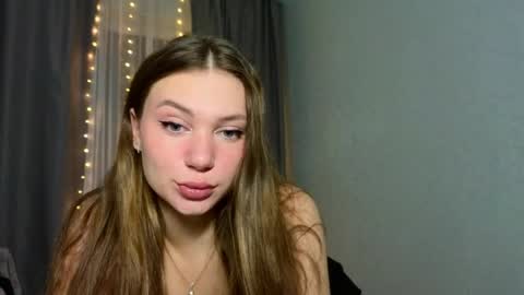 Flora online show from April 2, 7:33 pm