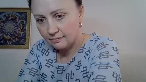 Snapshot of golden_kessie chatting on April 24, 7:22 am golden_kessie online show from April 24, 7:22 am