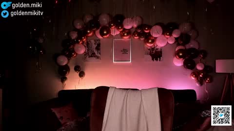 Snapshot of golden_miki chatting on January 16, 5:21 am Shy in the streets but a freak in the sheets online show from January 16, 5:21 am