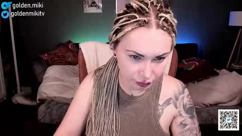 Snapshot of golden_miki chatting on February 7, 3:34 am Shy in the streets but a freak in the sheets online show from February 7, 3:34 am