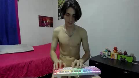 Jmmmm online show from October 31, 6:14 am