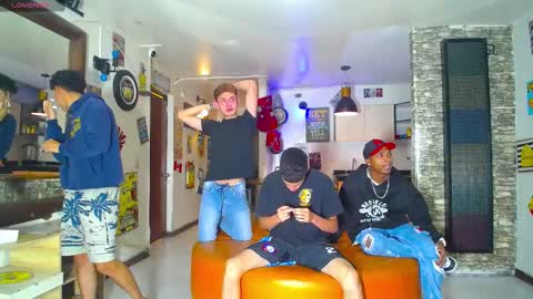 GOLDENJOI online show from February 20, 11:31 am