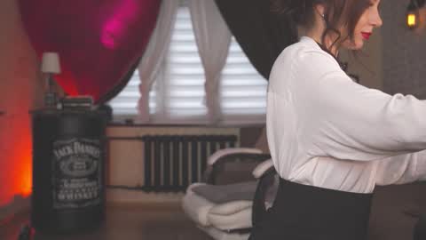 Anna online show from March 17, 2:38 am