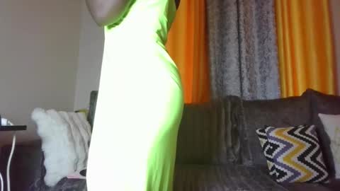 goldiecandy online show from February 17, 5:15 am