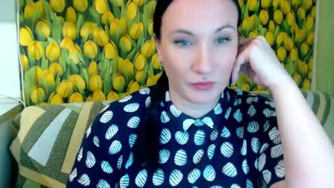 Snapshot of goldmoonn chatting on February 12, 8:07 pm goldmoonn online show from February 12, 8:07 pm