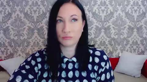 goldmoonn online show from April 24, 9:12 am