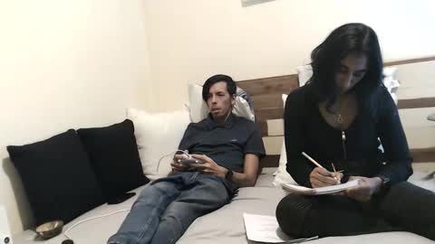 Snapshot of goldpirl chatting on November 20, 5:12 pm Aasha y David GoldPirl. online show from November 20, 5:12 pm