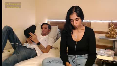 Snapshot of goldpirl chatting on December 22, 8:50 pm Aasha y David GoldPirl. online show from December 22, 8:50 pm