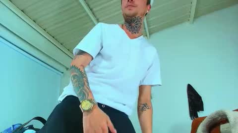 Goldy Loyal93 online show from September 9, 2:22 am