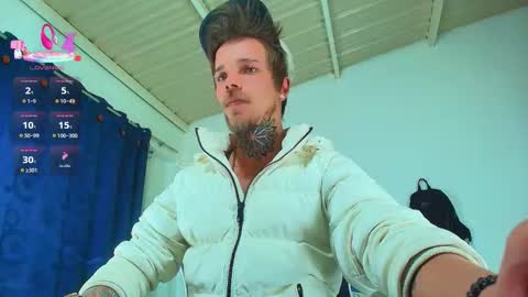 Snapshot of goldy_loyal99 chatting on December 2, 6:30 am Goldy Loyal93 online show from December 2, 6:30 am