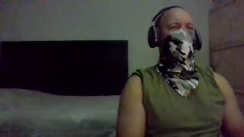 golons17 online show from November 7, 4:01 am