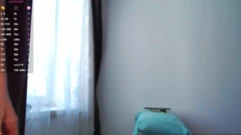 LEO online show from February 18, 11:17 am