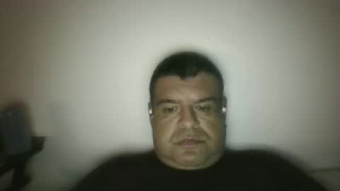 gomezgonz5 online show from September 13, 11:48 pm