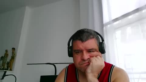 gomezgonz5 online show from September 17, 9:55 am
