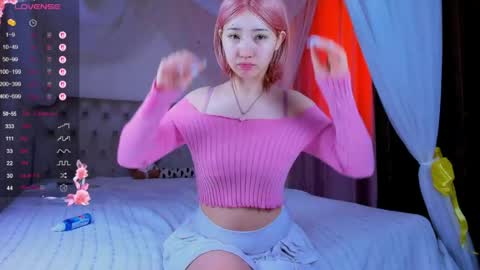 gongjulee online show from May 5, 1:46 am