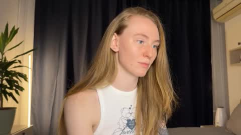 Polly online show from February 7, 1:59 pm