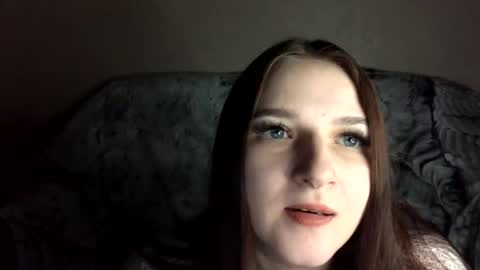 good_girl_24 online show from September 9, 3:44 pm