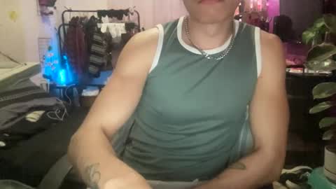 Snapshot of goodbatorboy chatting on February 5, 12:26 am goodbatorboy online show from February 5, 12:26 am