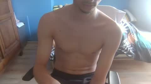 Snapshot of goodboy146 chatting on July 19, 5:49 pm Goodboy online show from July 19, 5:49 pm