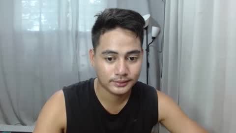 Snapshot of goodcaresweetboy chatting on October 5, 12:09 am FORD online show from October 5, 12:09 am