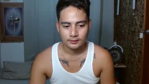 Snapshot of goodcaresweetboy chatting on October 7, 12:19 am FORD online show from October 7, 12:19 am