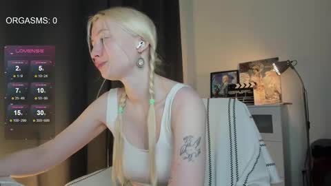 SOPHIE online show from February 25, 7:14 pm
