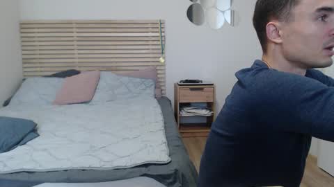 Snapshot of goodgg229975 chatting on October 14, 11:55 am goodgg229975 online show from October 14, 11:55 am