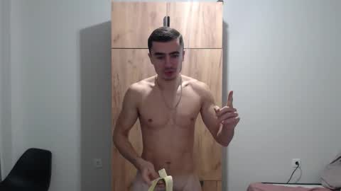 Snapshot of goodgg229975 chatting on October 29, 2:08 pm goodgg229975 online show from October 29, 2:08 pm