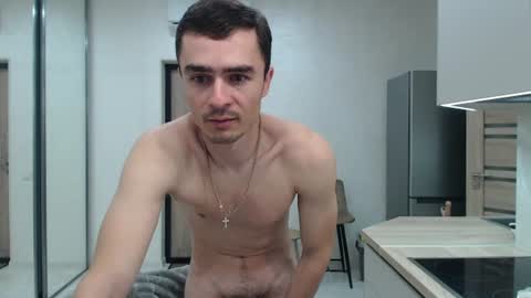 goodgg229975 online show from June 29, 7:47 am