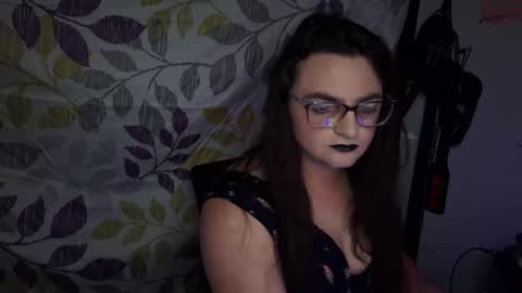 Snapshot of goodgrl1799 chatting on September 21, 3:41 am goodgrl1799 online show from September 21, 3:41 am