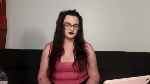 Snapshot of goodgrl1799 chatting on January 7, 4:26 am goodgrl1799 online show from January 7, 4:26 am