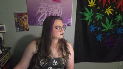 Snapshot of goodgrl1799 chatting on June 17, 4:26 am goodgrl1799 online show from June 17, 4:26 am