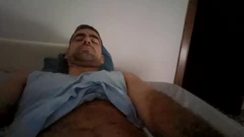 goodhornyboy24 online show from September 15, 6:46 am