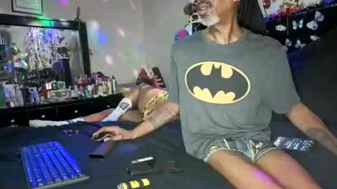 Snapshot of goodietimes1 chatting on April 12, 7:46 am GoodieTimes1 Mrs. Bonnie Mr. Clyde online show from April 12, 7:46 am