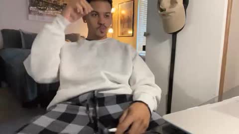 Goodjob Jay online show from October 15, 3:23 pm