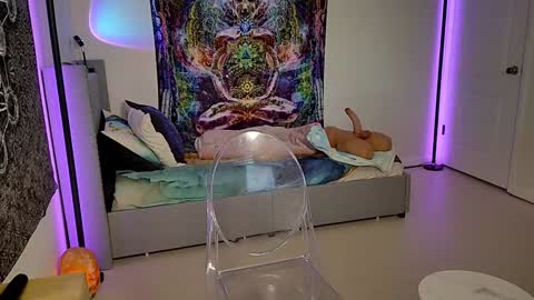 gooner_girl online show from September 17, 4:41 pm