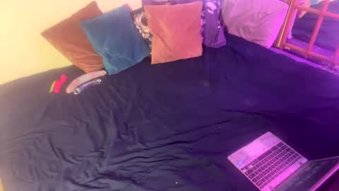 goonisgood online show from November 9, 2:54 am