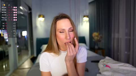 gooodgirlhere online show from February 2, 5:00 pm