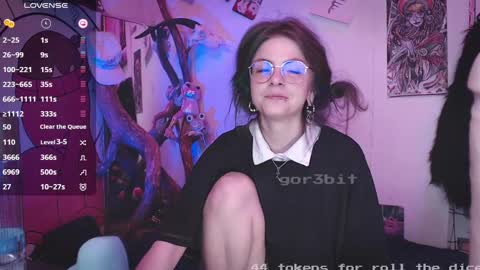 Snapshot of gor3bit chatting on December 4, 2:59 pm Giggle Monster online show from December 4, 2:59 pm