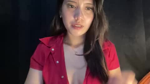 Lyn online show from March 21, 9:03 am