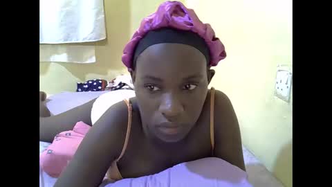 gorgeous_maya1 online show from May 12, 8:44 am