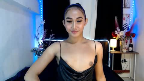 Snapshot of gorgeous_nicole chatting on February 2, 3:32 am gorgeous_nicole online show from February 2, 3:32 am