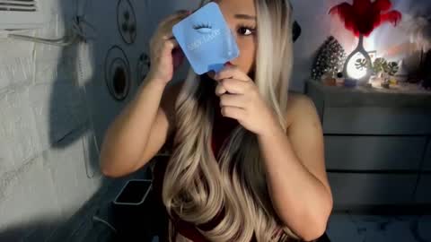 Amanda rose online show from December 28, 1:50 am