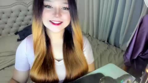 Snapshot of gorgeousamandarose chatting on February 19, 2:13 pm Amanda rose online show from February 19, 2:13 pm