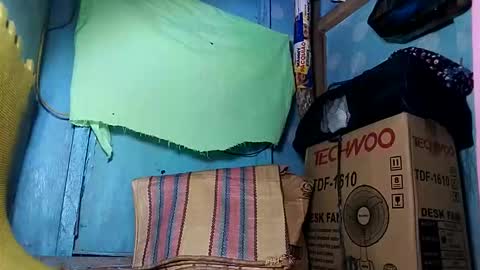 Snapshot of gorgeouspinay_babe chatting on September 19, 6:37 am GorgeousPinay babe online show from September 19, 6:37 am