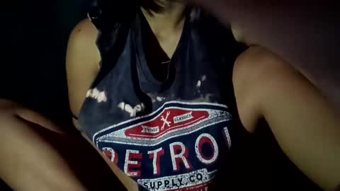 Snapshot of gorgeouspinay_babe chatting on October 25, 10:37 pm GorgeousPinay babe online show from October 25, 10:37 pm