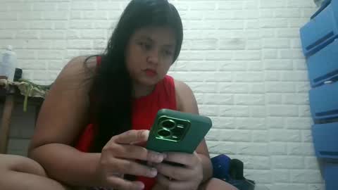 Snapshot of gorgeousselenaxx chatting on January 10, 7:35 am gorgeousselenaxx online show from January 10, 7:35 am
