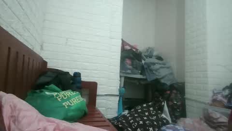 Snapshot of gorgeousselenaxx chatting on February 22, 2:17 am gorgeousselenaxx online show from February 22, 2:17 am