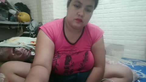 Snapshot of gorgeousselenaxx chatting on February 23, 7:22 am gorgeousselenaxx online show from February 23, 7:22 am