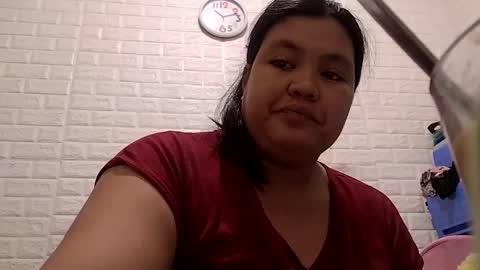 Snapshot of gorgeousselenaxx chatting on February 27, 2:10 am gorgeousselenaxx online show from February 27, 2:10 am
